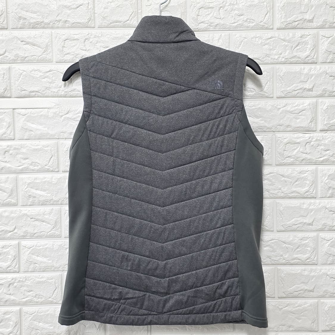 택포) 노스페이스 여성 패딩 조끼 L/95 상품이미지4