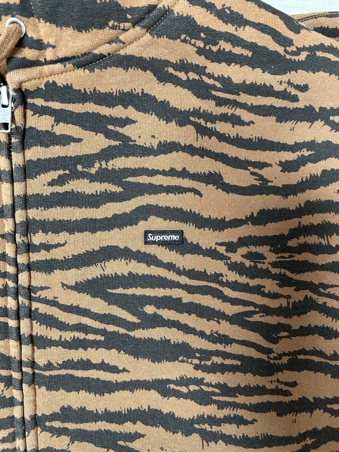 (L) 슈프림 스몰박스로고 후드집업 - 26ss 상품이미지4