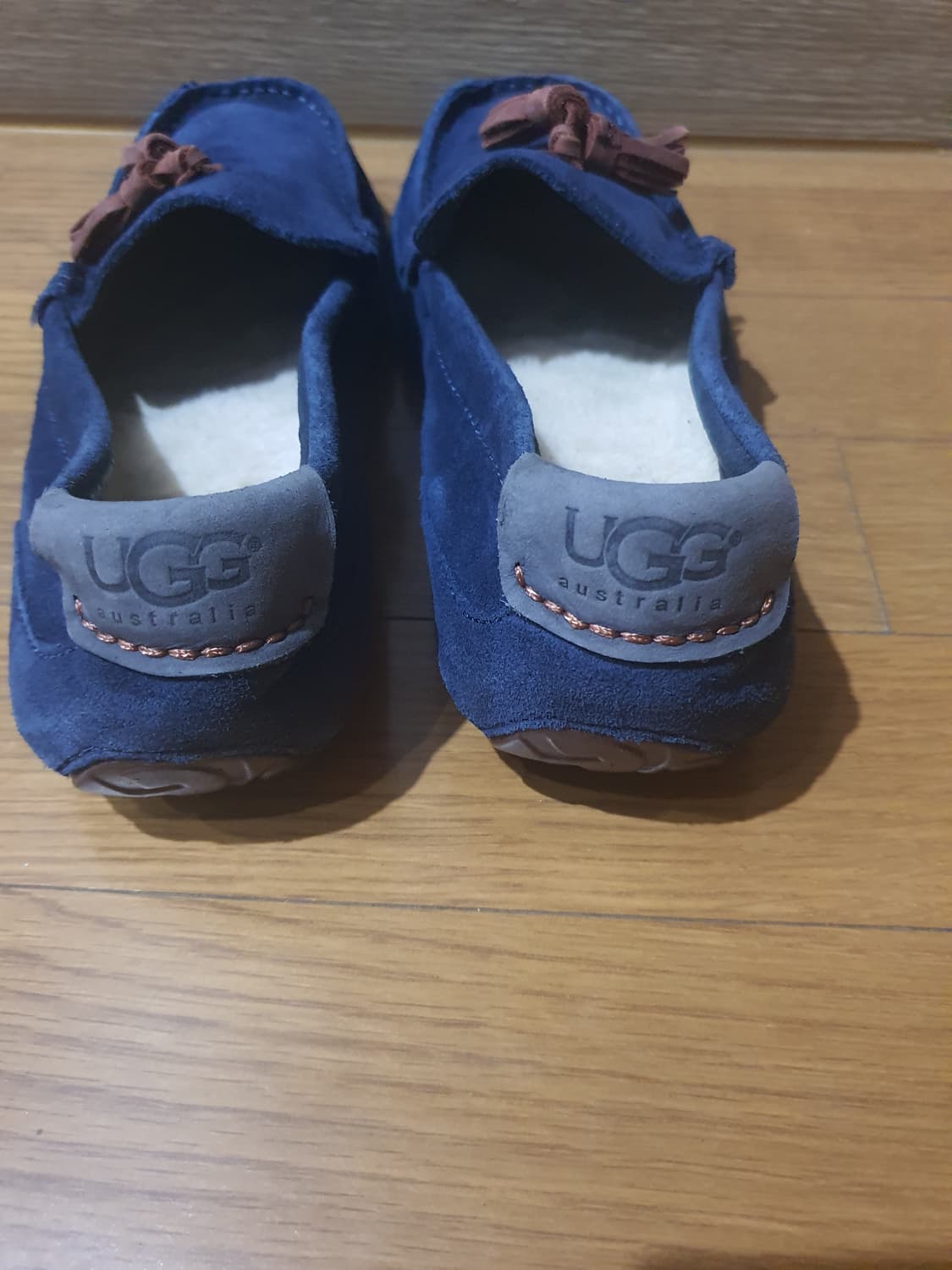 어그 ugg 테슬 모카신 270 상품이미지4