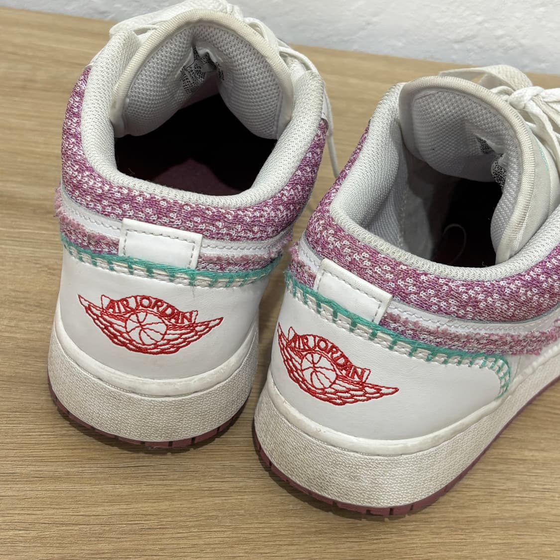 나이키 에어 조던 1 로우 SE 라이트보르도 240 상품이미지4