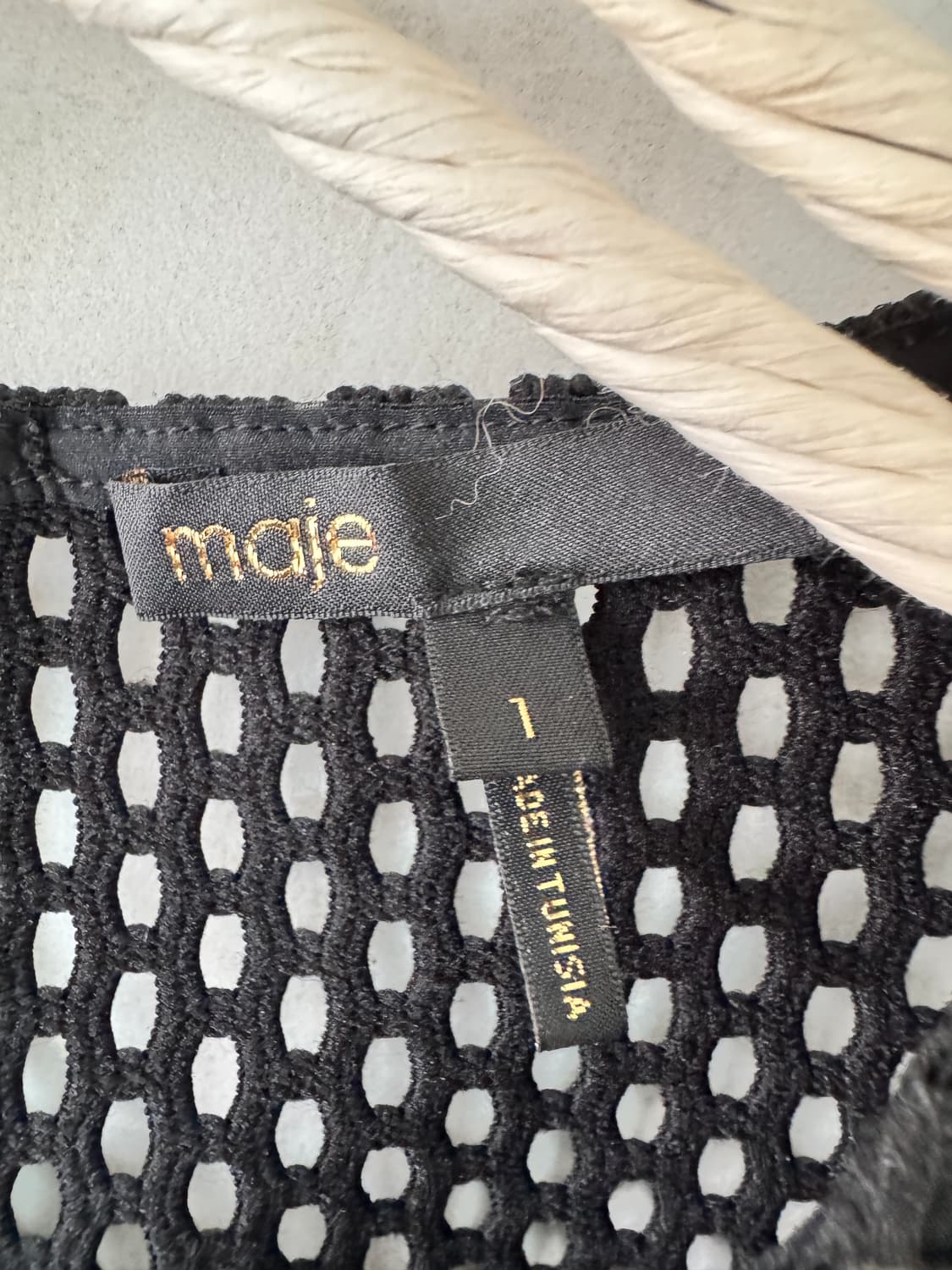 새상품 maje 블랙 리본 망사 블라우스 1사이즈a(55사이즈) 상품이미지6