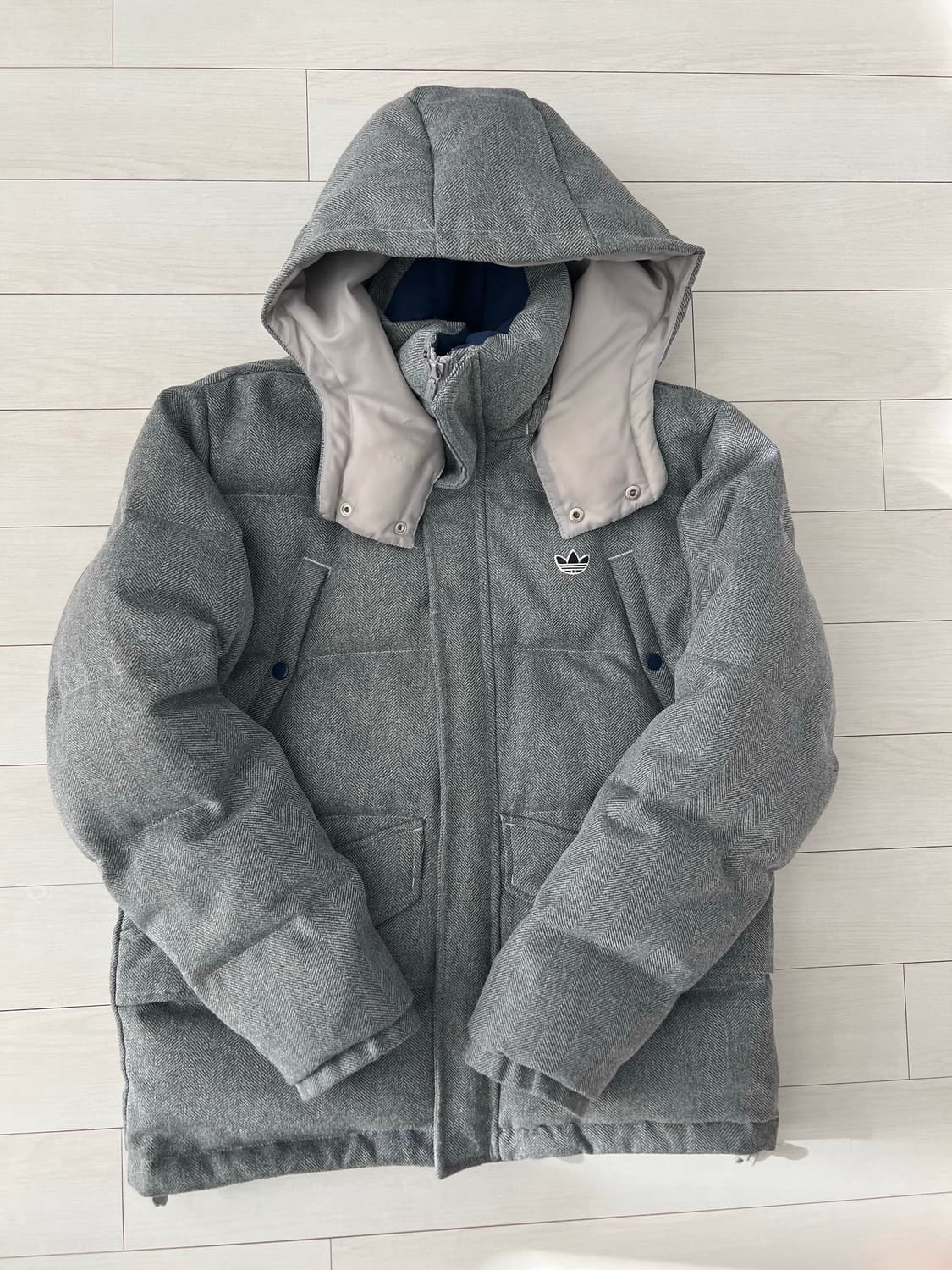 아디다스 그레이 패딩 85 상품이미지1