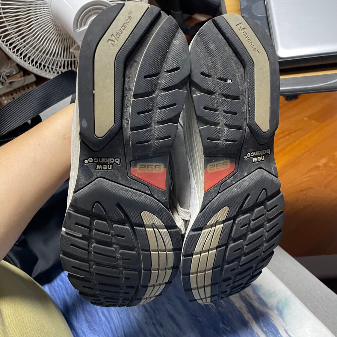 뉴발란스 992 290사이즈 팝니당 상품이미지3