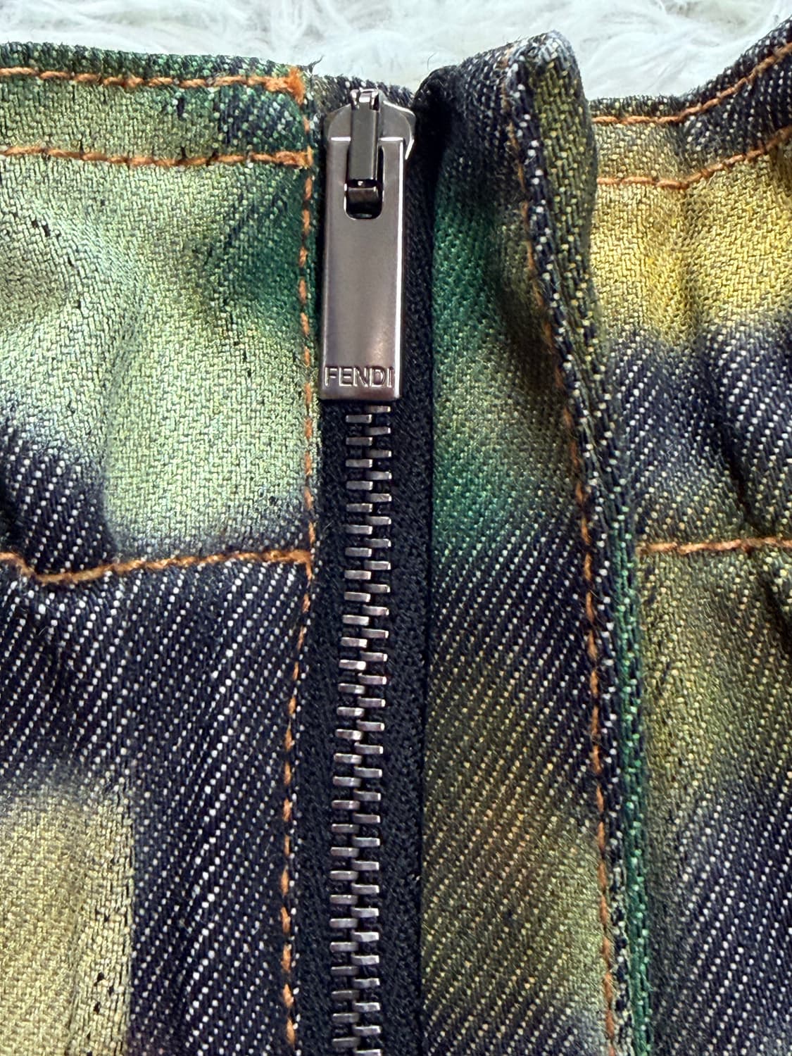 펜디(Fendi) 로마 플로럴 프린트 데님 하이웨이스트 쇼츠 상품이미지2