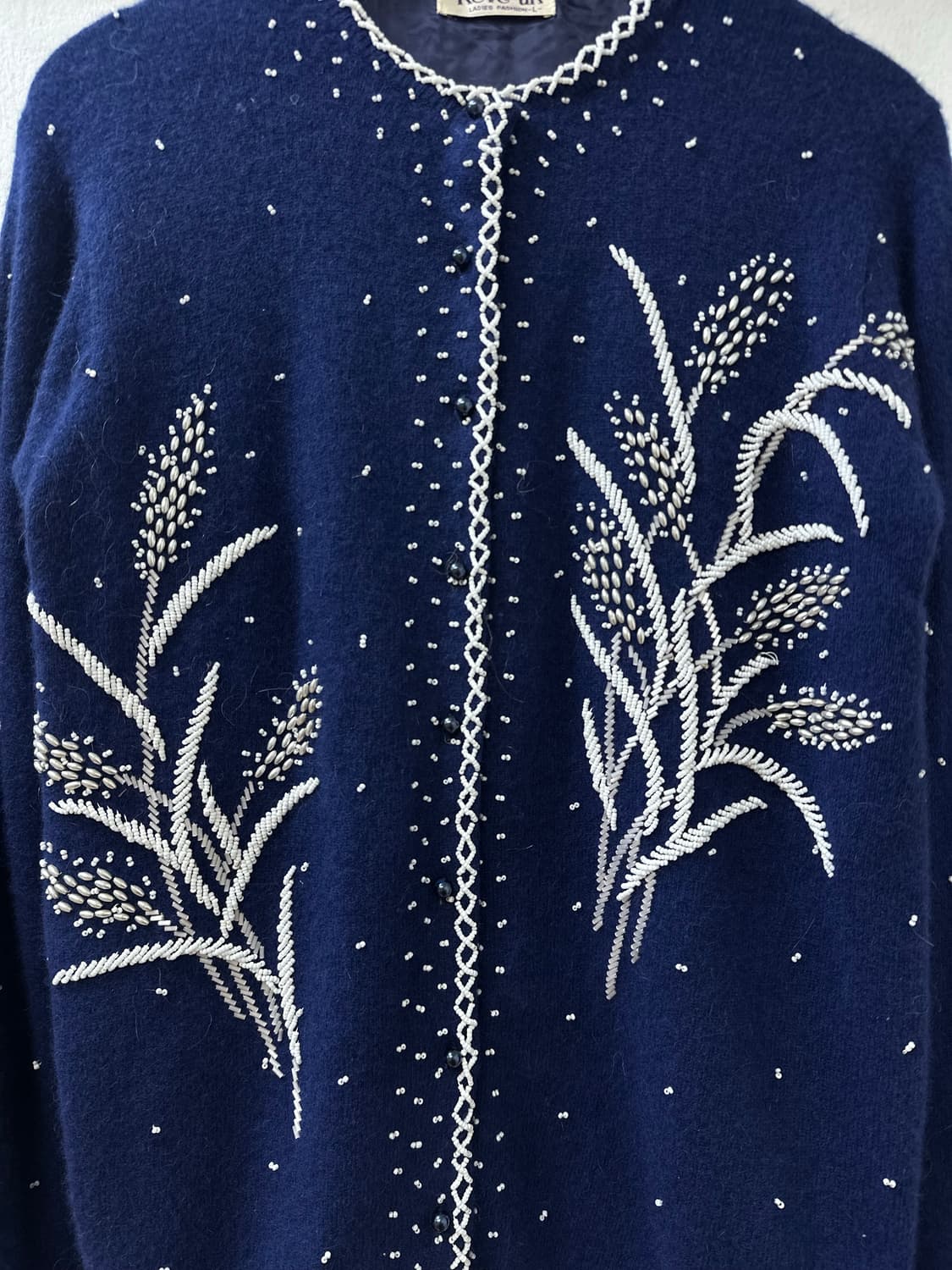 일본빈티지 네이비 플로럴 자수 비즈 스티치 니트 가디건 상품이미지3