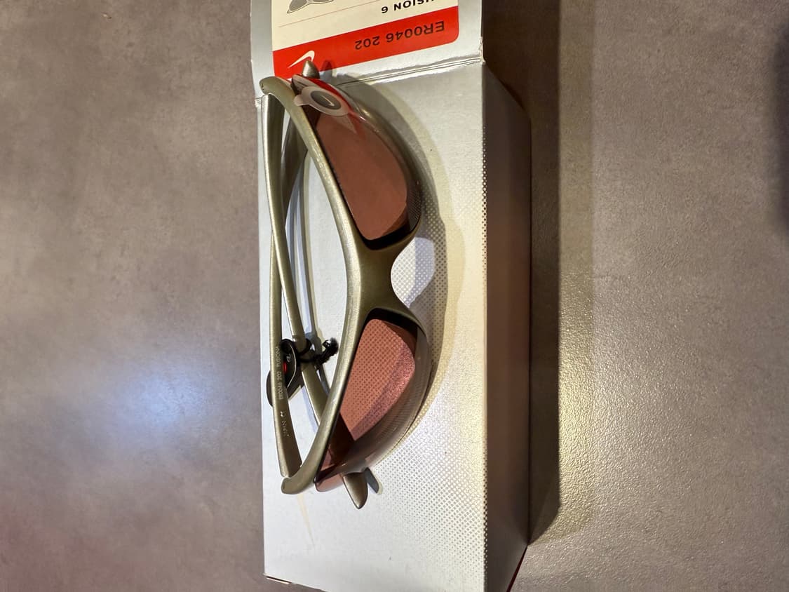 나이키 빈티지 선글라스 2002s 상품이미지1