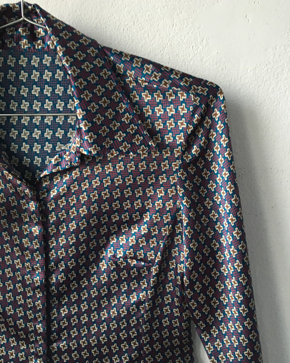 Pattern glossy shirt 상품이미지4