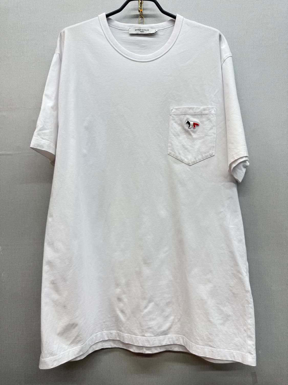 메종키츠네 트리콜로르 폭스 원포켓 반팔티 XL(L) 상품이미지1