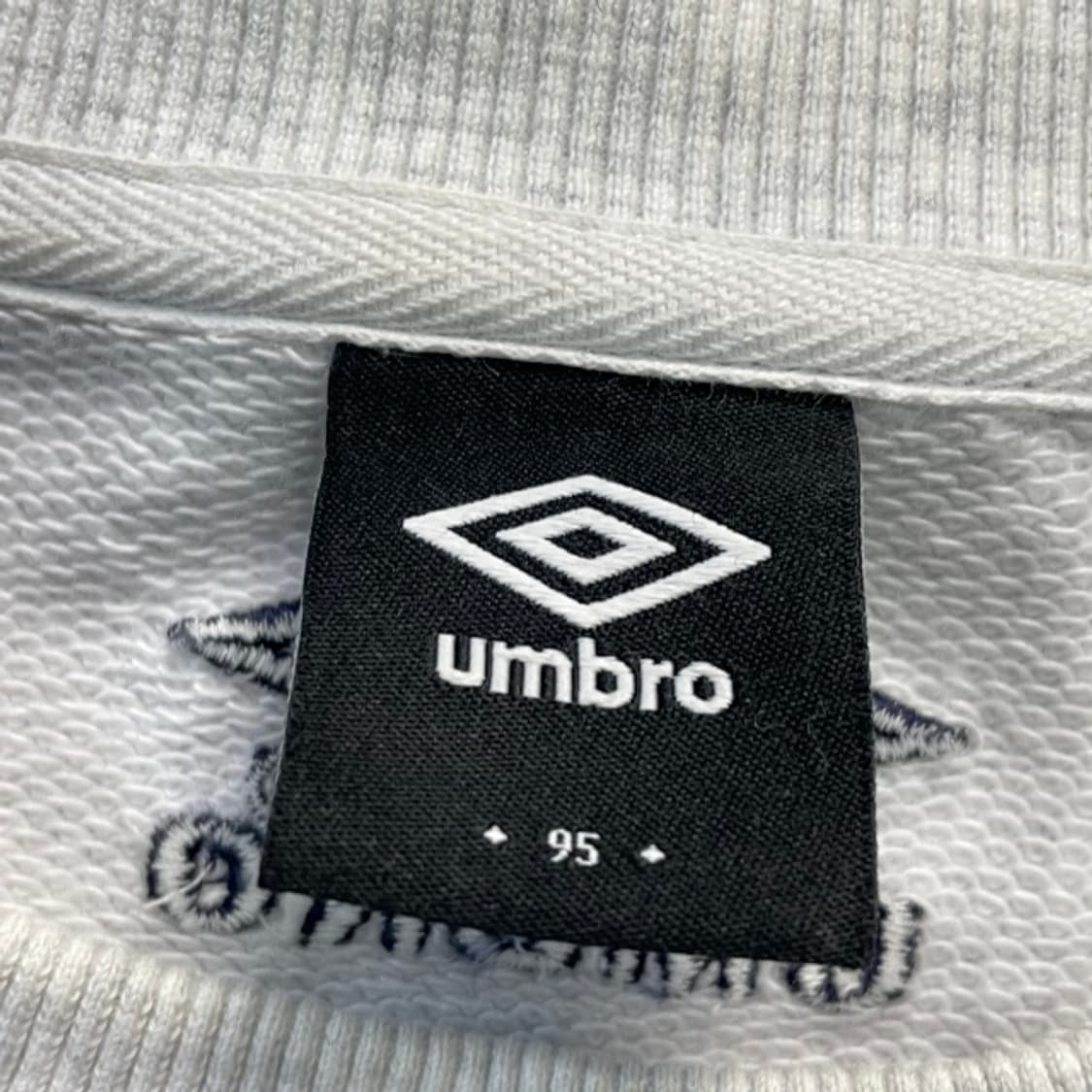 100 엄브로 맨투맨 상품이미지3