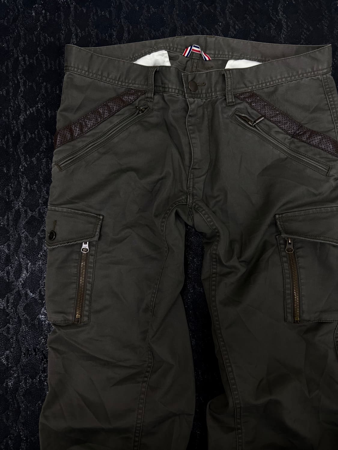 “NICOLE” Y2K Grunge Mood Leather Detail  상품이미지5