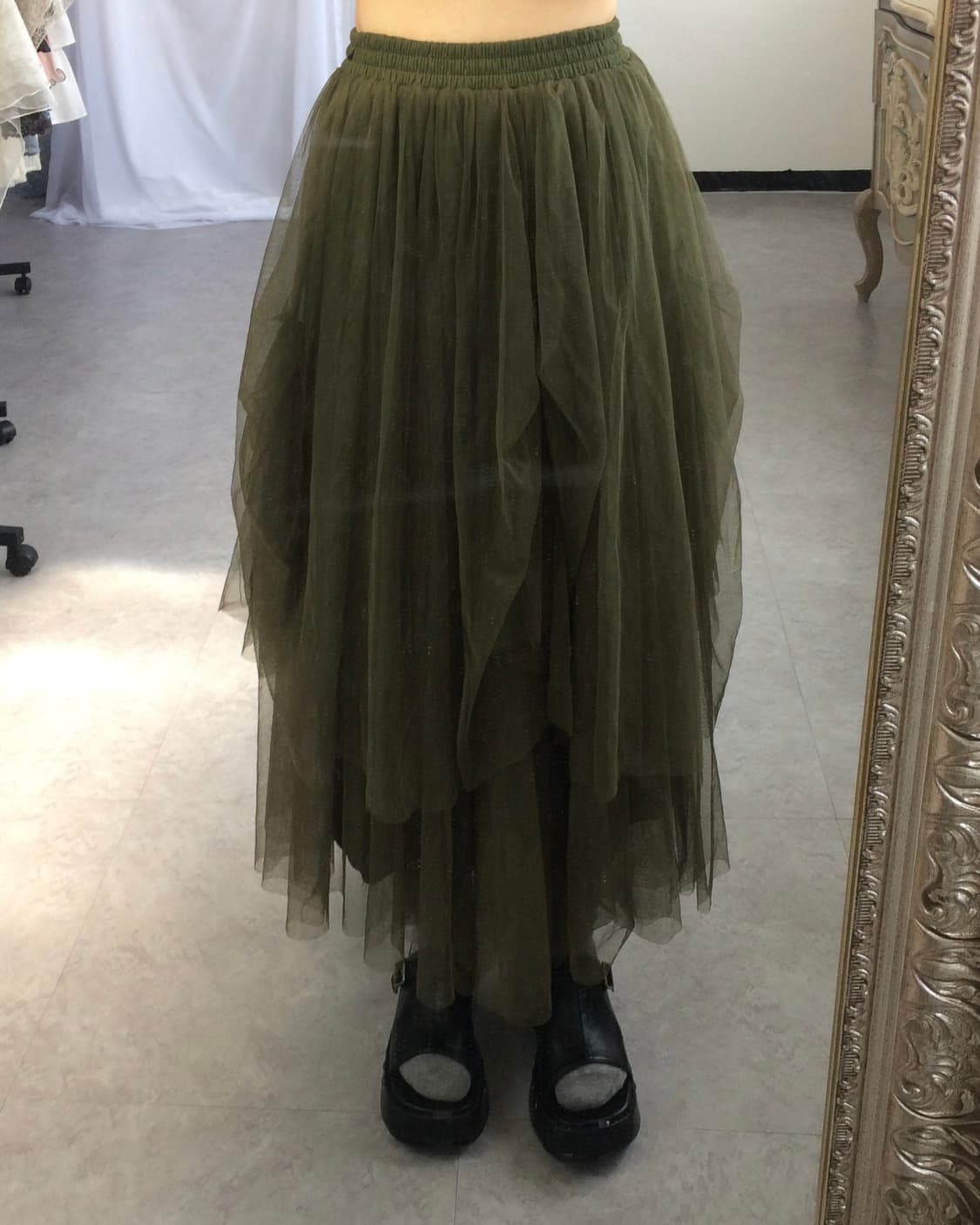 Pin tuck drape point sha long skirt 상품이미지10