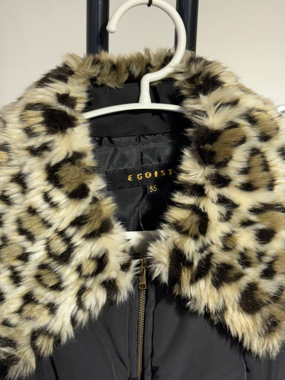 에고이스트 레오파드 퍼 경량 패딩 / 여성 55  사이즈 상품이미지3