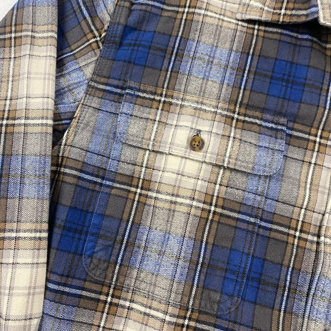 칼하트 OG 포켓 체크 워크 셔츠 (100) 상품이미지5