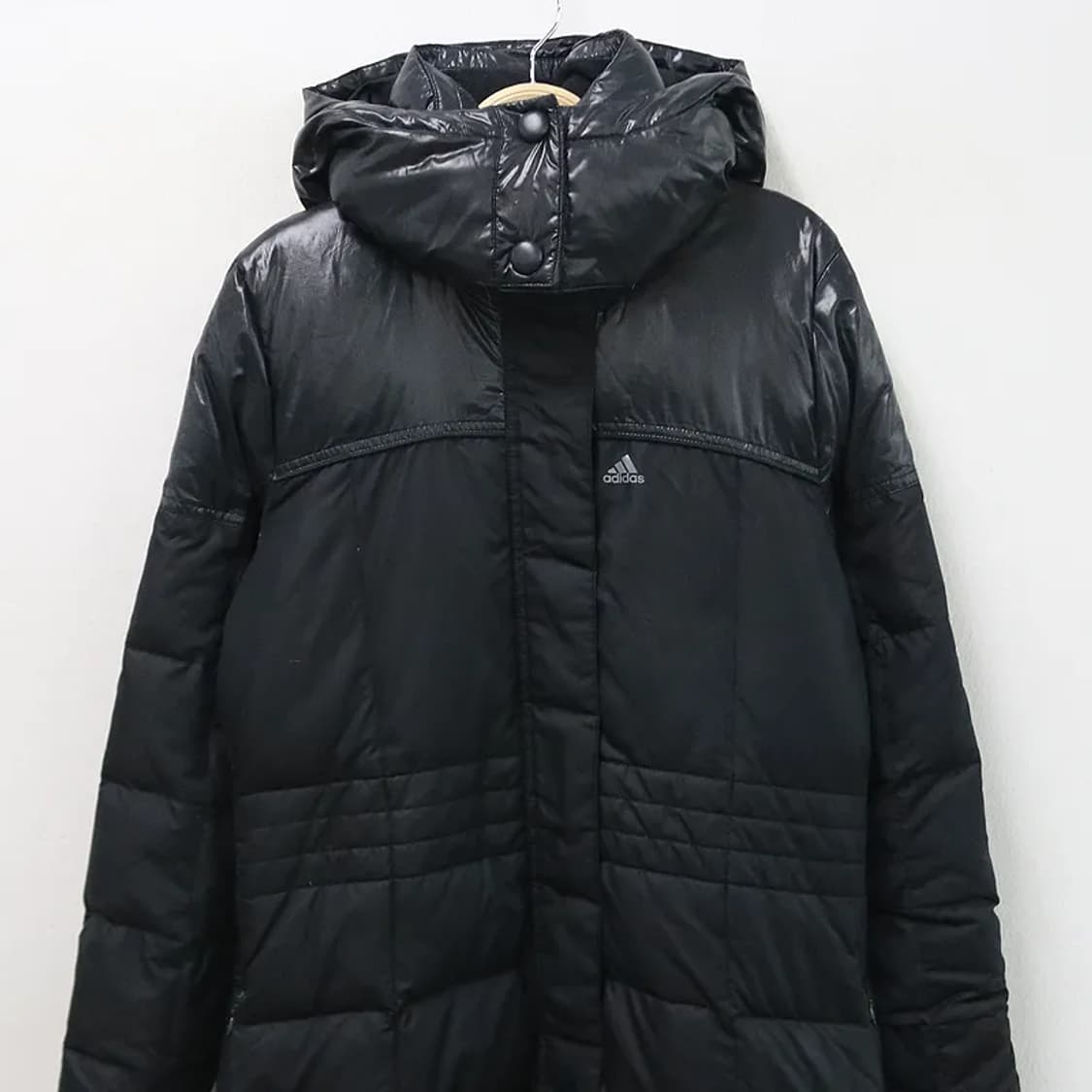 아디다스 유광 포인트 다운 패딩 61182 상품이미지3