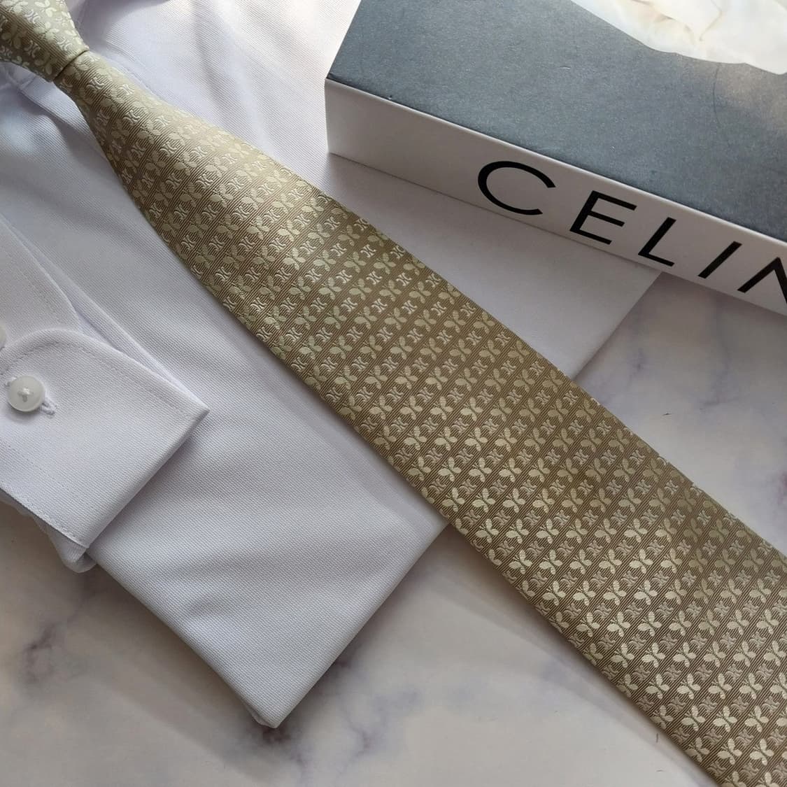 셀린느 실크 트리오페&나비 올오버 넥타이 8.9cm A+~A등급K1892 상품이미지6