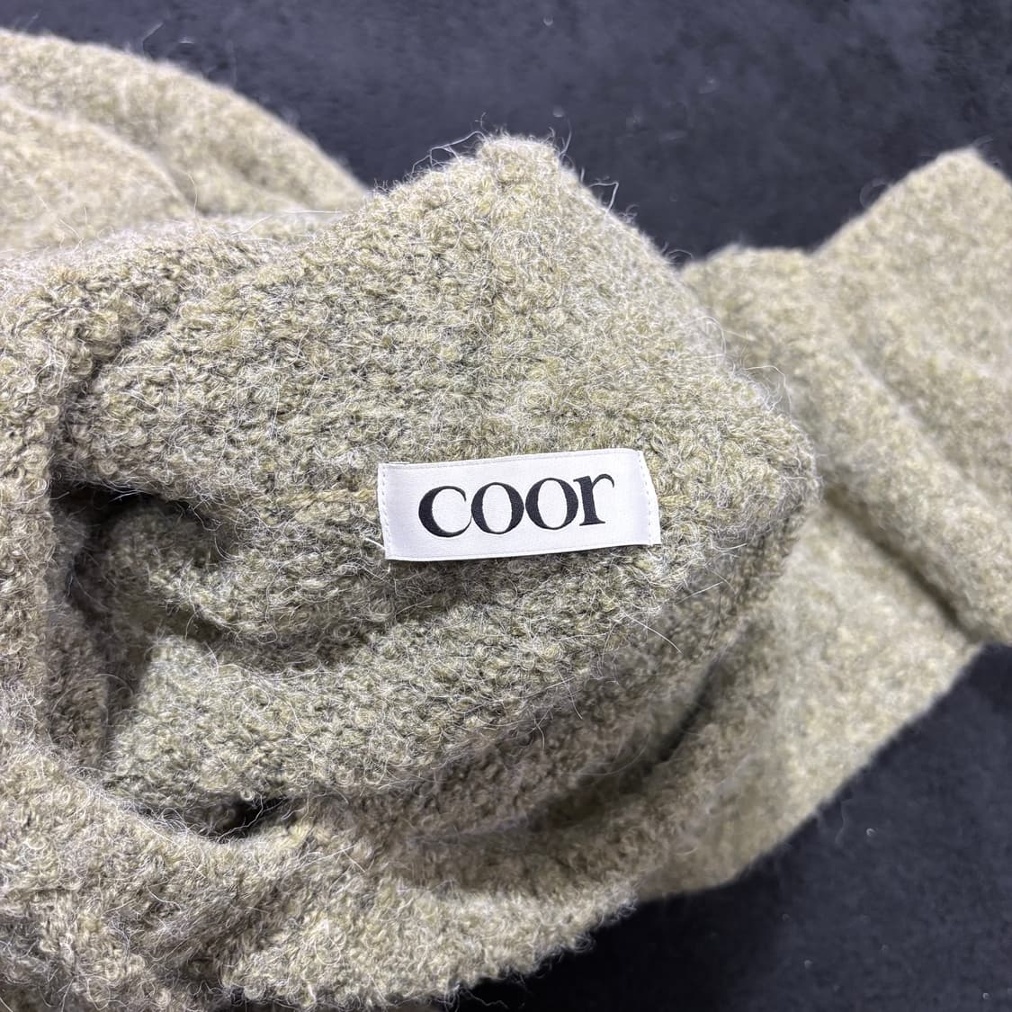 M 쿠어 COOR 카키 부클레 니트후드 상품이미지3