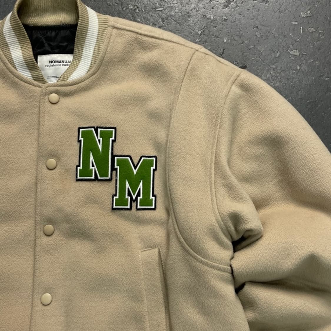 100 노매뉴얼 바시티 자켓  상품이미지2