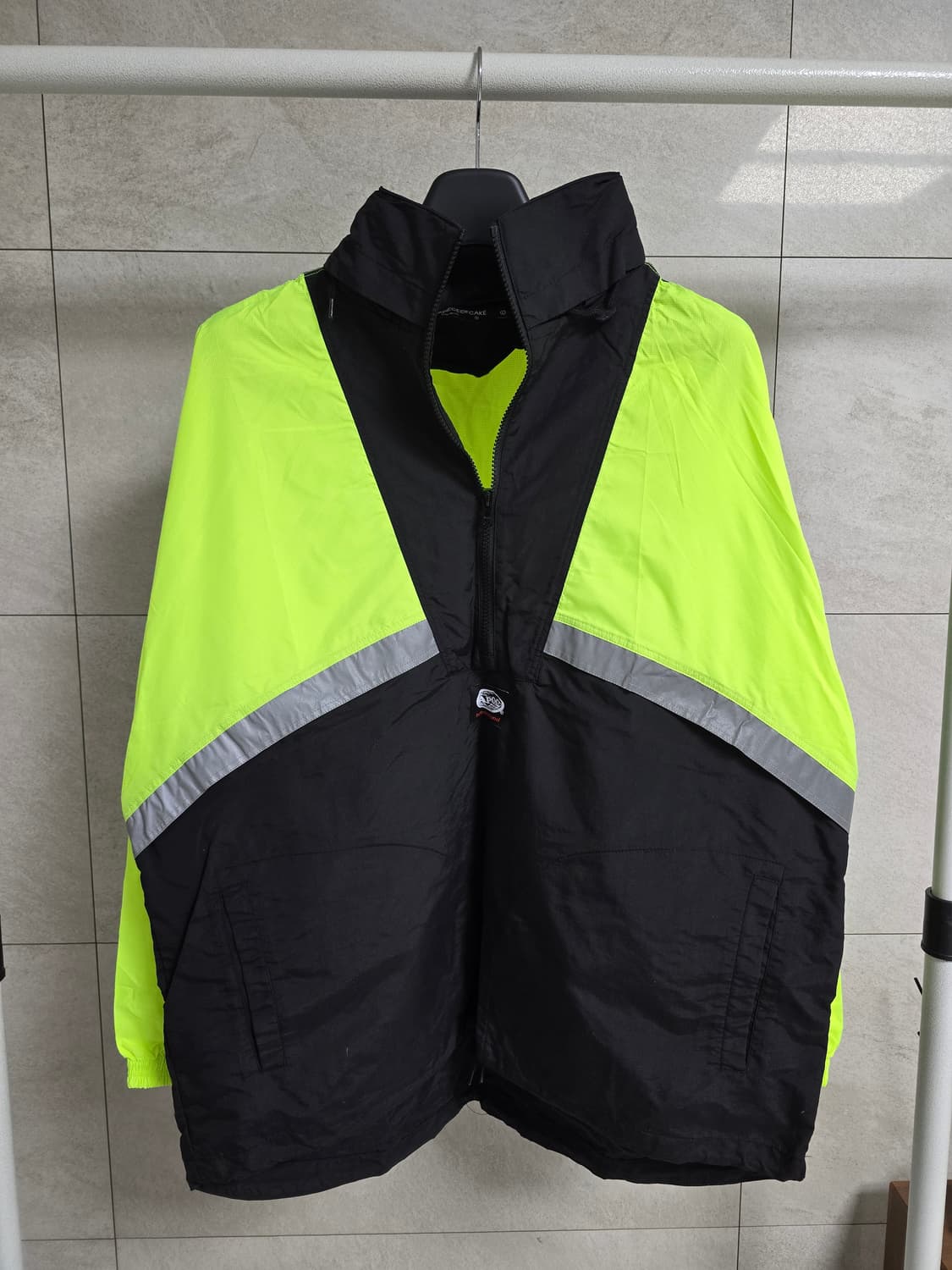 Apieceofcake 형광 아노락 새상품,XL 상품이미지1