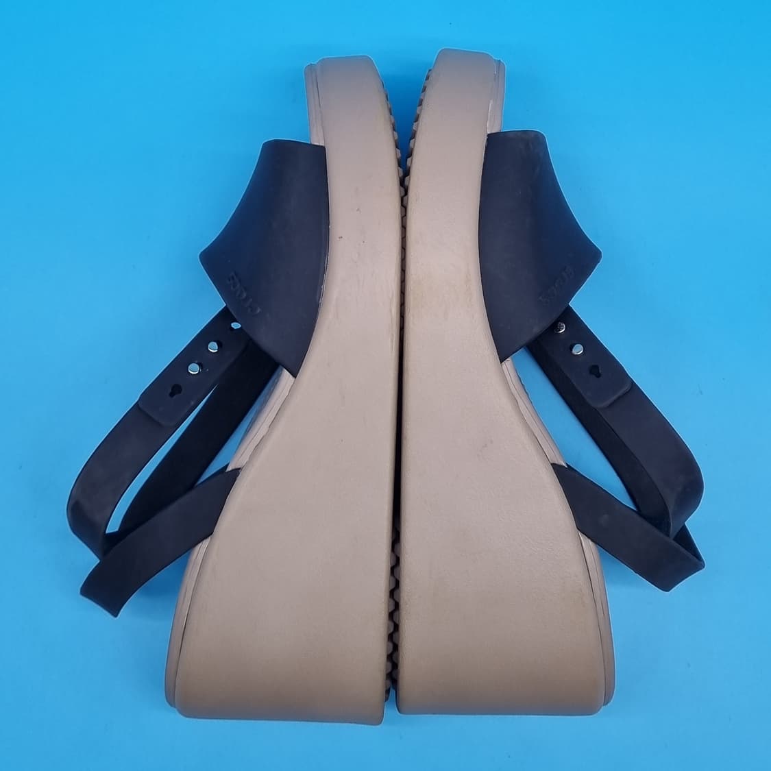 h 크록스 브루클린 여성웨지샌들240 굽8 상품이미지5