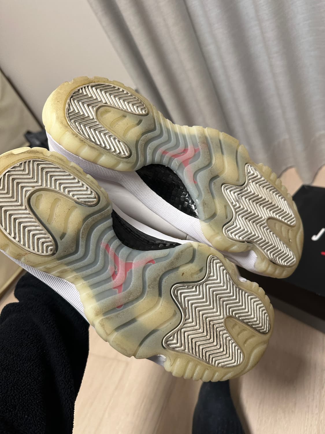 조던11 레트로 플래티넘 265mm 상품이미지4