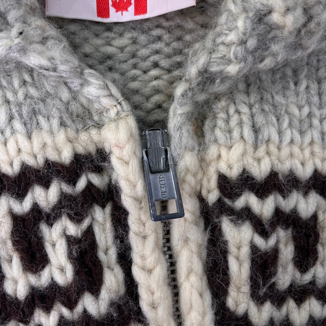 100 TUAK 캐나다 숄카라 코위찬 울 니트 집업 상품이미지4