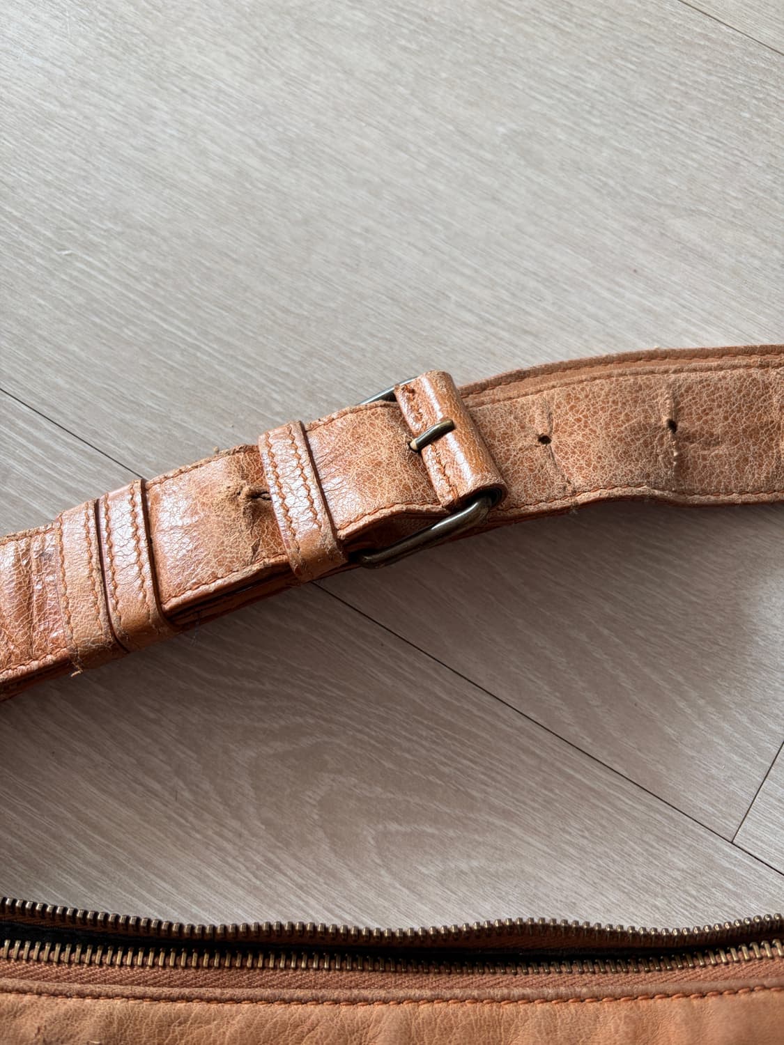 발렌시아가 커리어 카멜 XL 상품이미지9