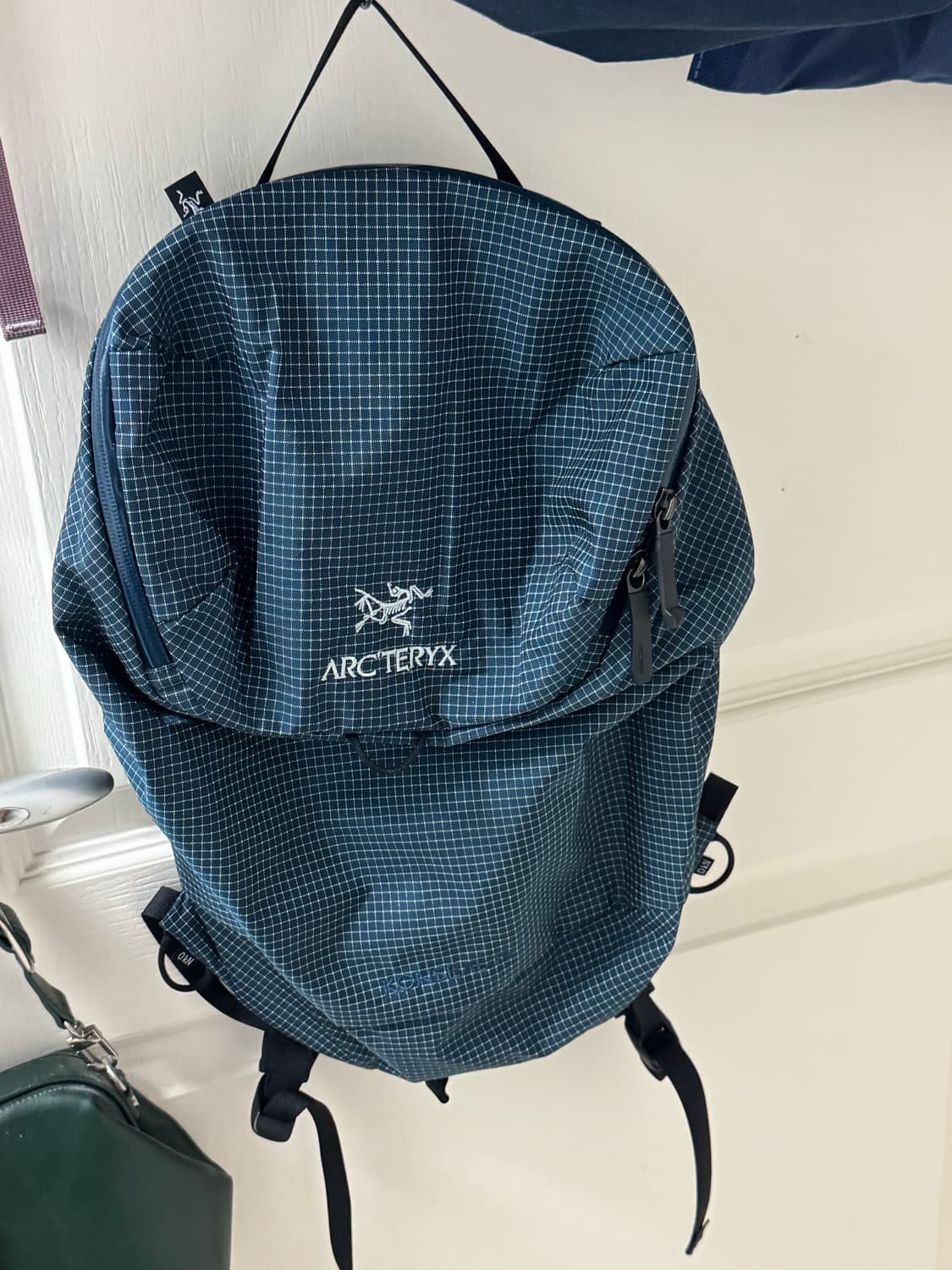 아크테릭스 컨실15 / 나이트이스케이프 상품이미지2