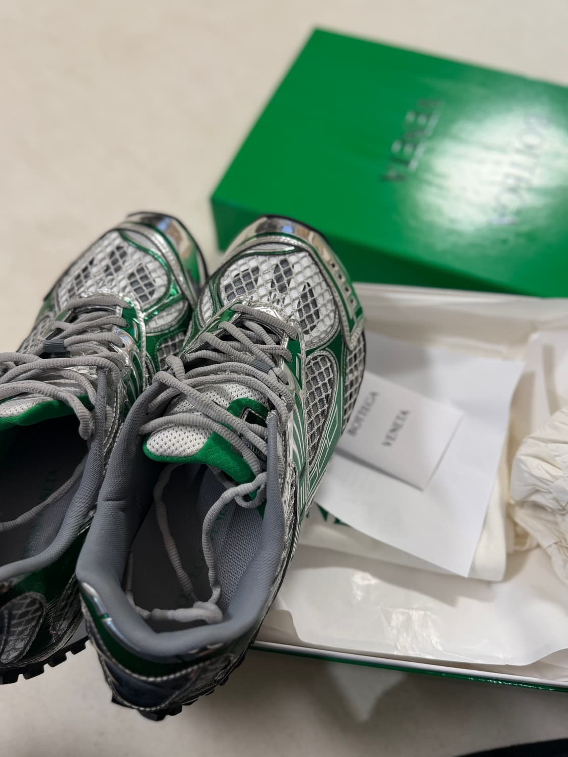 보테가베네타 오르빗 실버 패러킷 43sz 상품이미지5