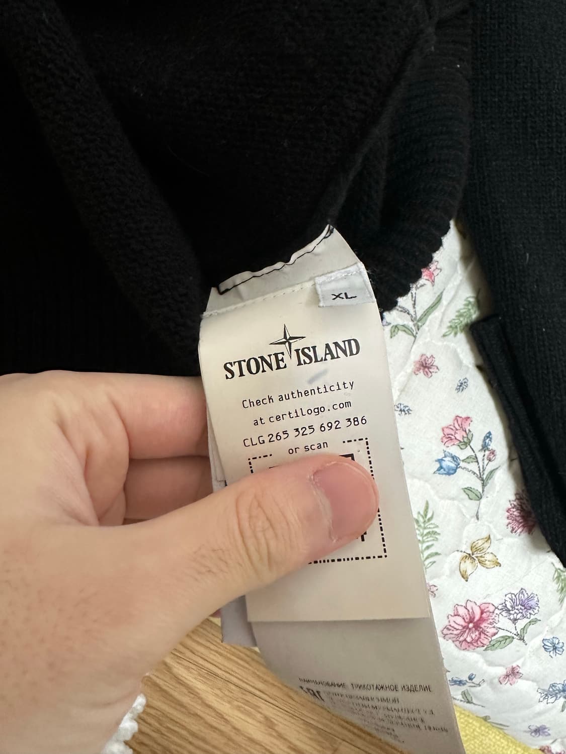 스톤아일랜드 블랙 패치 니트 xl팝니다 상품이미지2