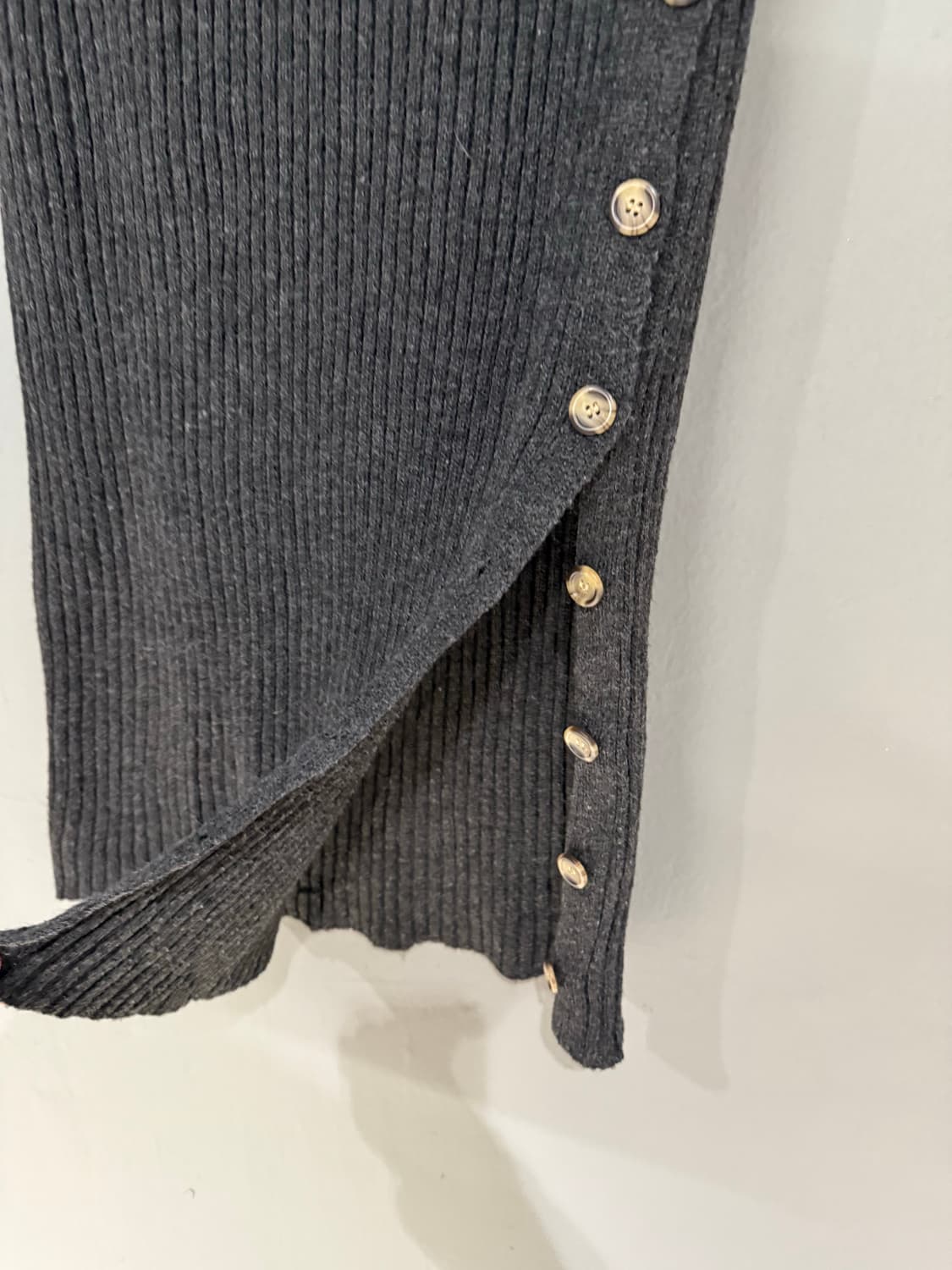 button-up slit detail knit long skirt 상품이미지5