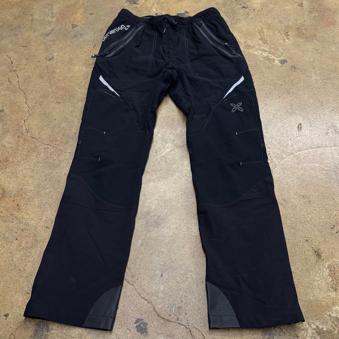 [정품] 몬츄라 블랙 스포츠 팬츠 b17 상품이미지2