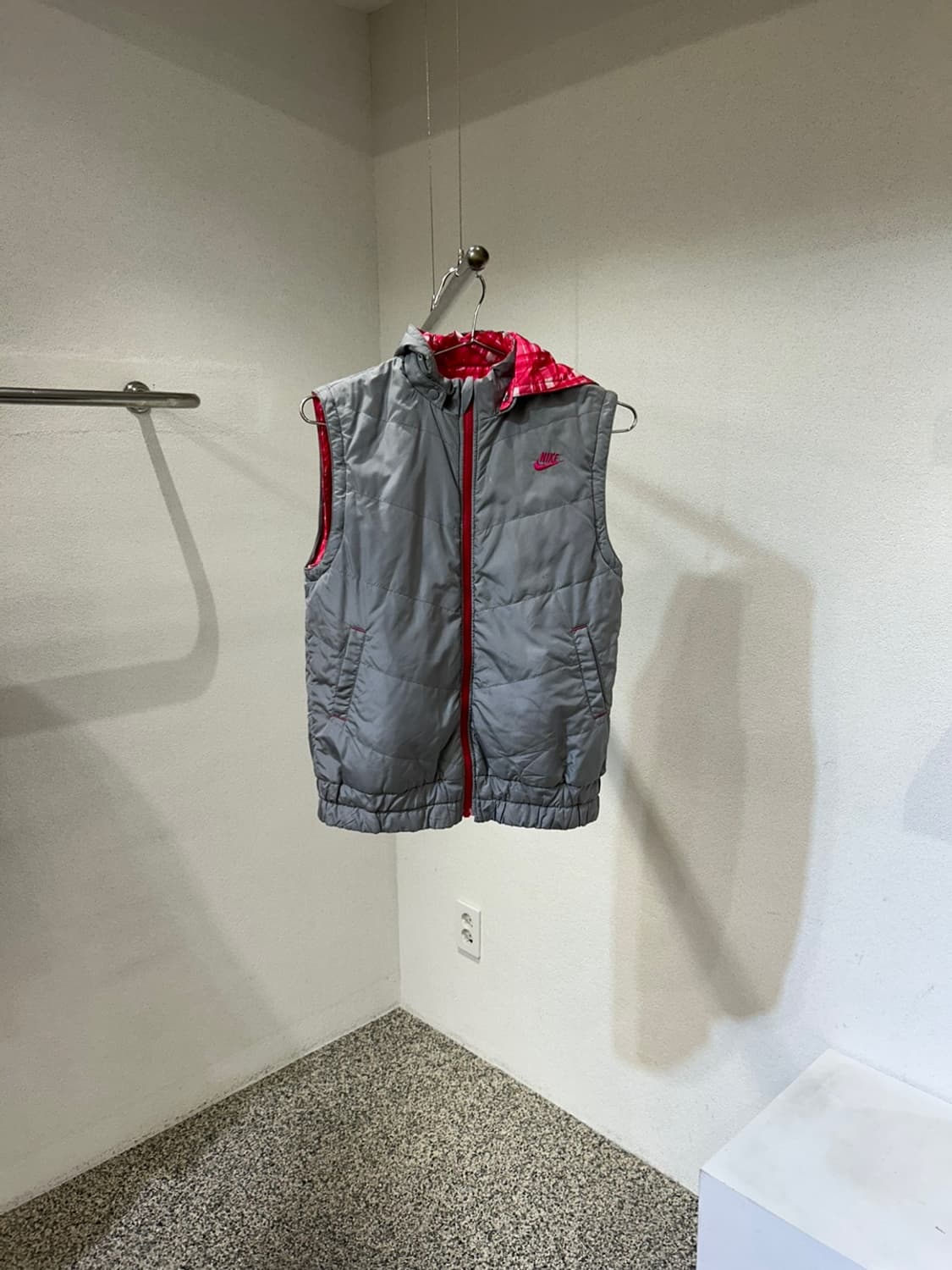 나이키 양면 후드 패딩조끼 상품이미지3