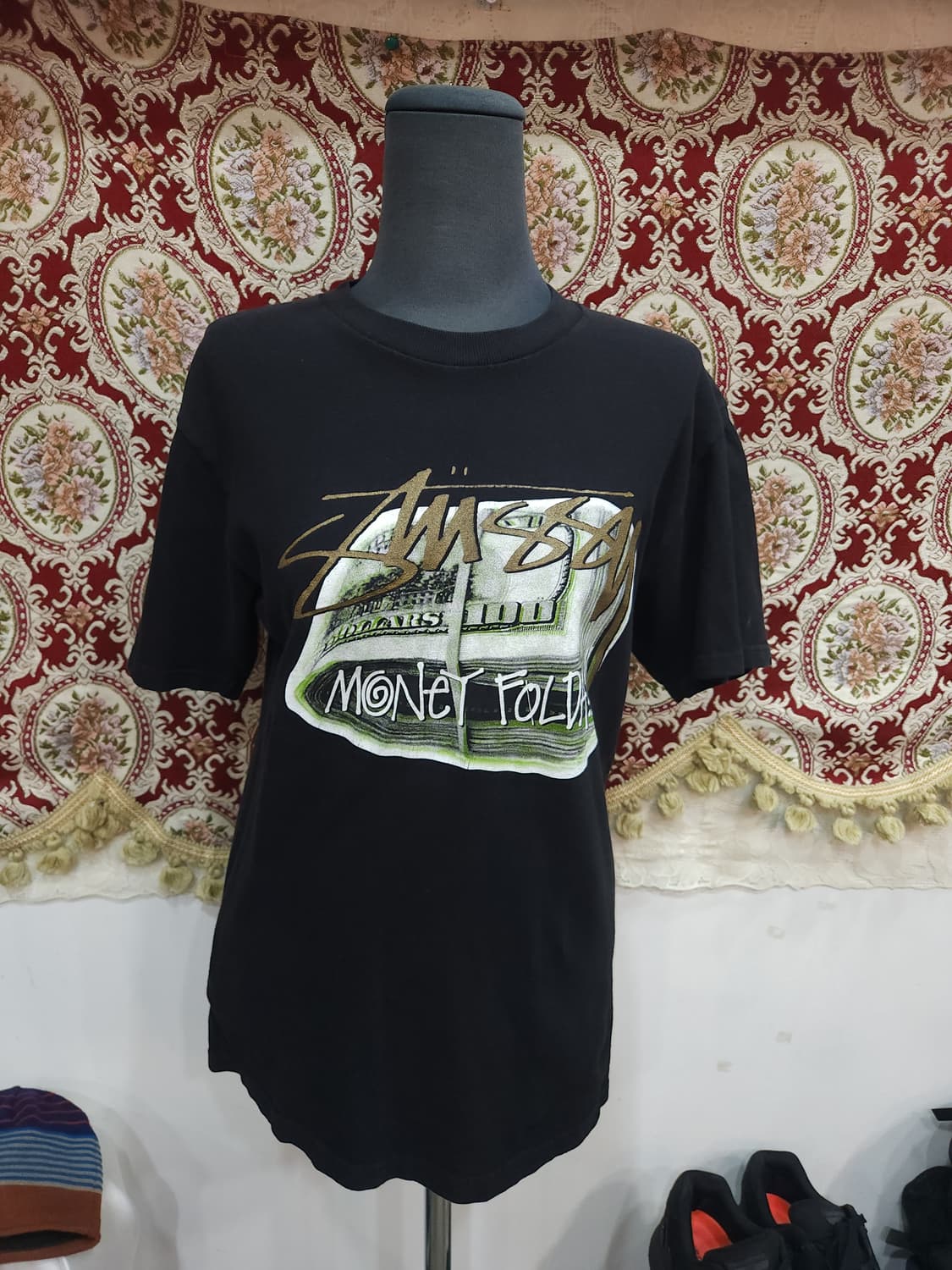 스투시 머니폴다 블랙 반팔티 

stussy 상품이미지1