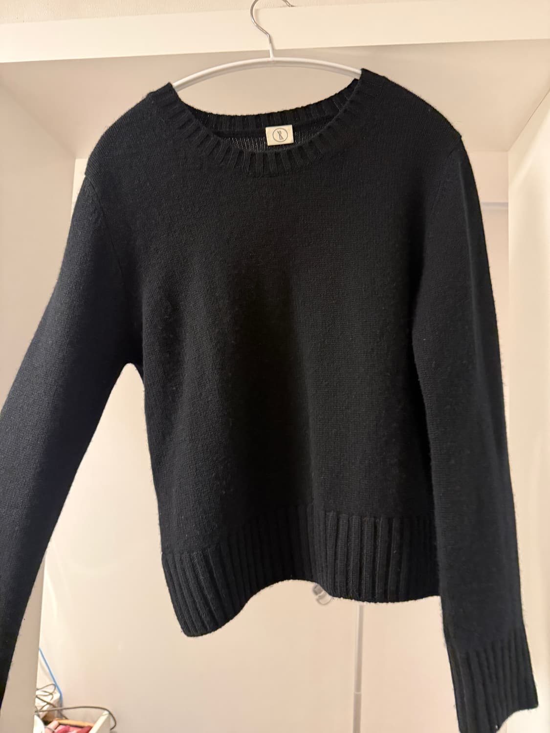 식스앤어하프 로로스웨터 블랙M 상품이미지2