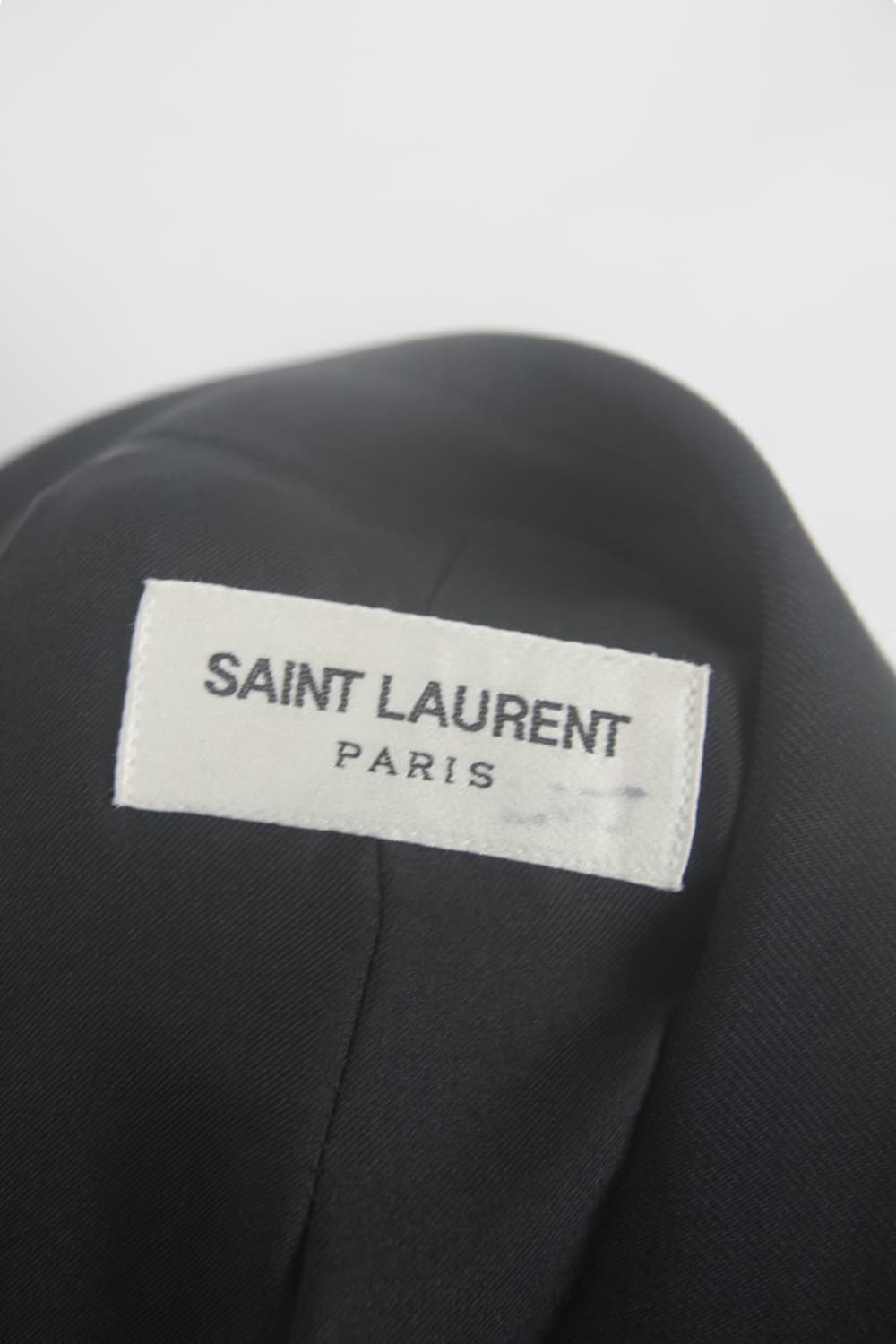 생로랑 18FW 투버튼 울 싱글 블레이저 상품이미지4