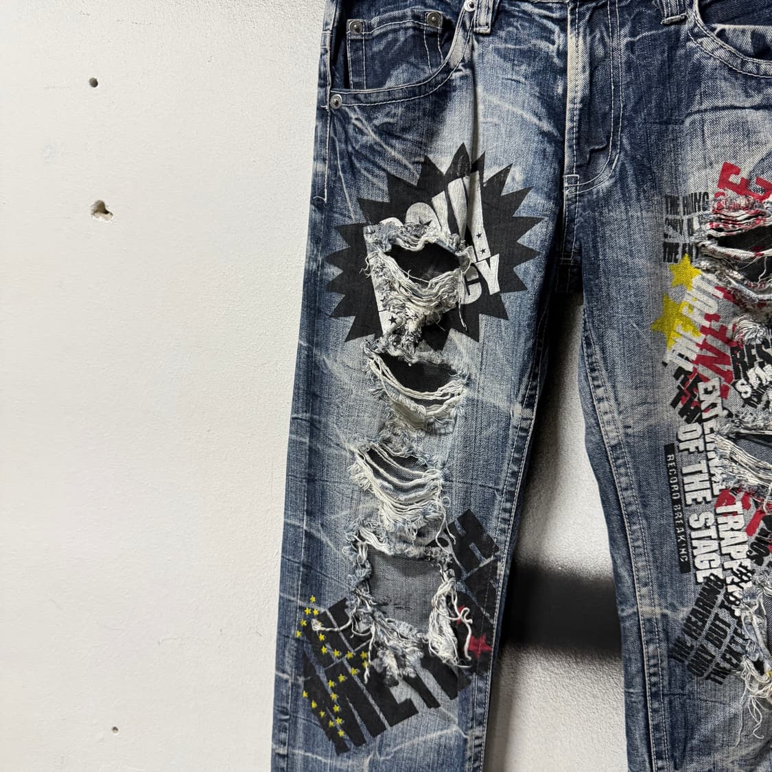 VTG 빈티지 스톤워싱 멀티 패치 디테일 디스트로이드 데님 팬츠 상품이미지3