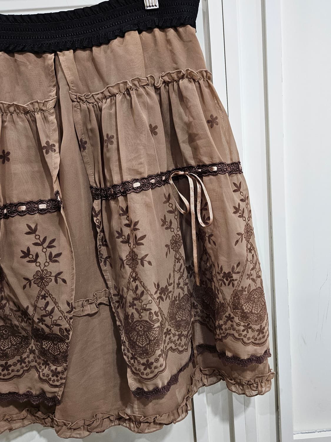 엑시즈팜(Axes Femme) 초코밀크 레이스스커트 상품이미지3