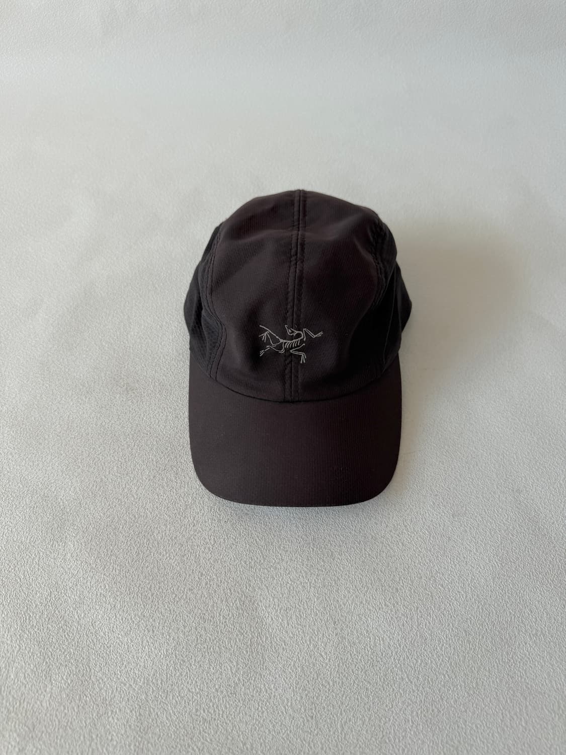 아크테릭스(ɅRC'TERYX) 아웃도어 캡 상품이미지1