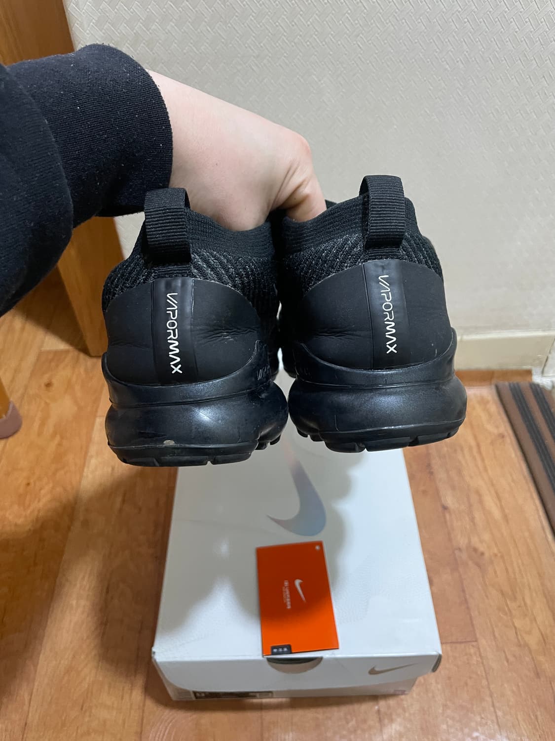 나이키 베이퍼맥스 플라이니트 트리플 블랙 상품이미지7