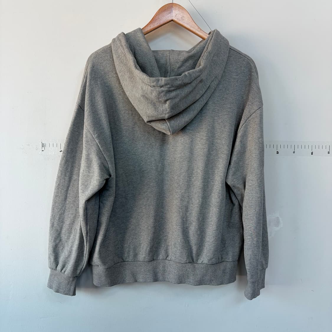 스튜디오 톰보이 회색 프린팅 후드티 상품이미지3