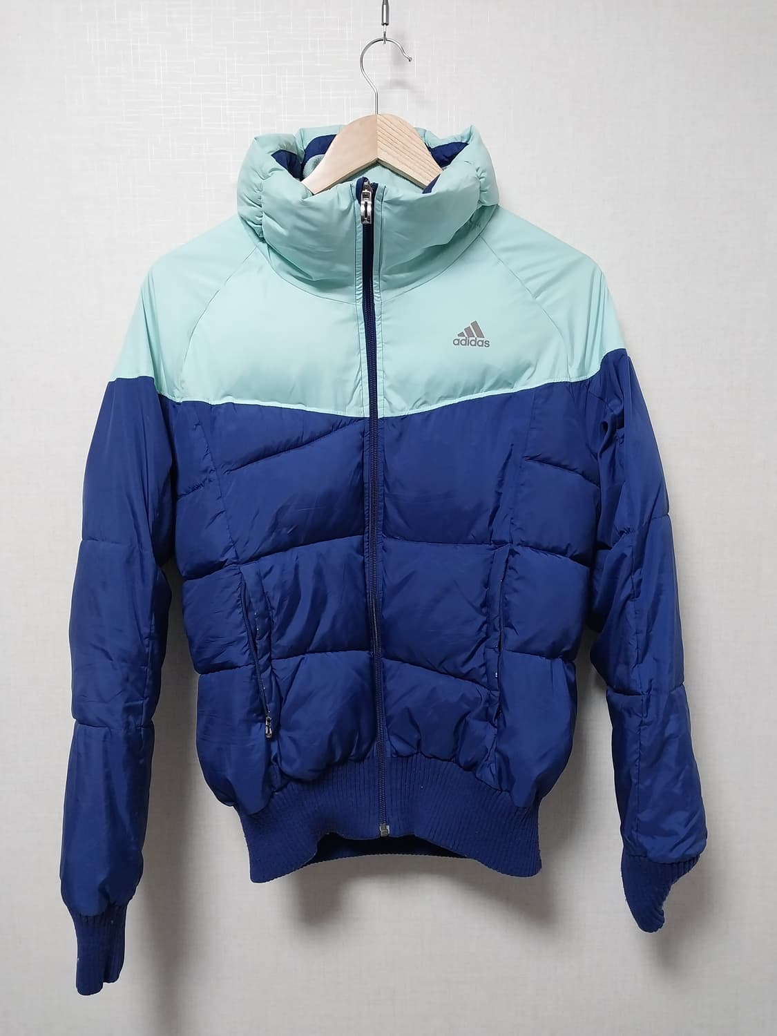아디다스 여성 패딩 상품이미지1