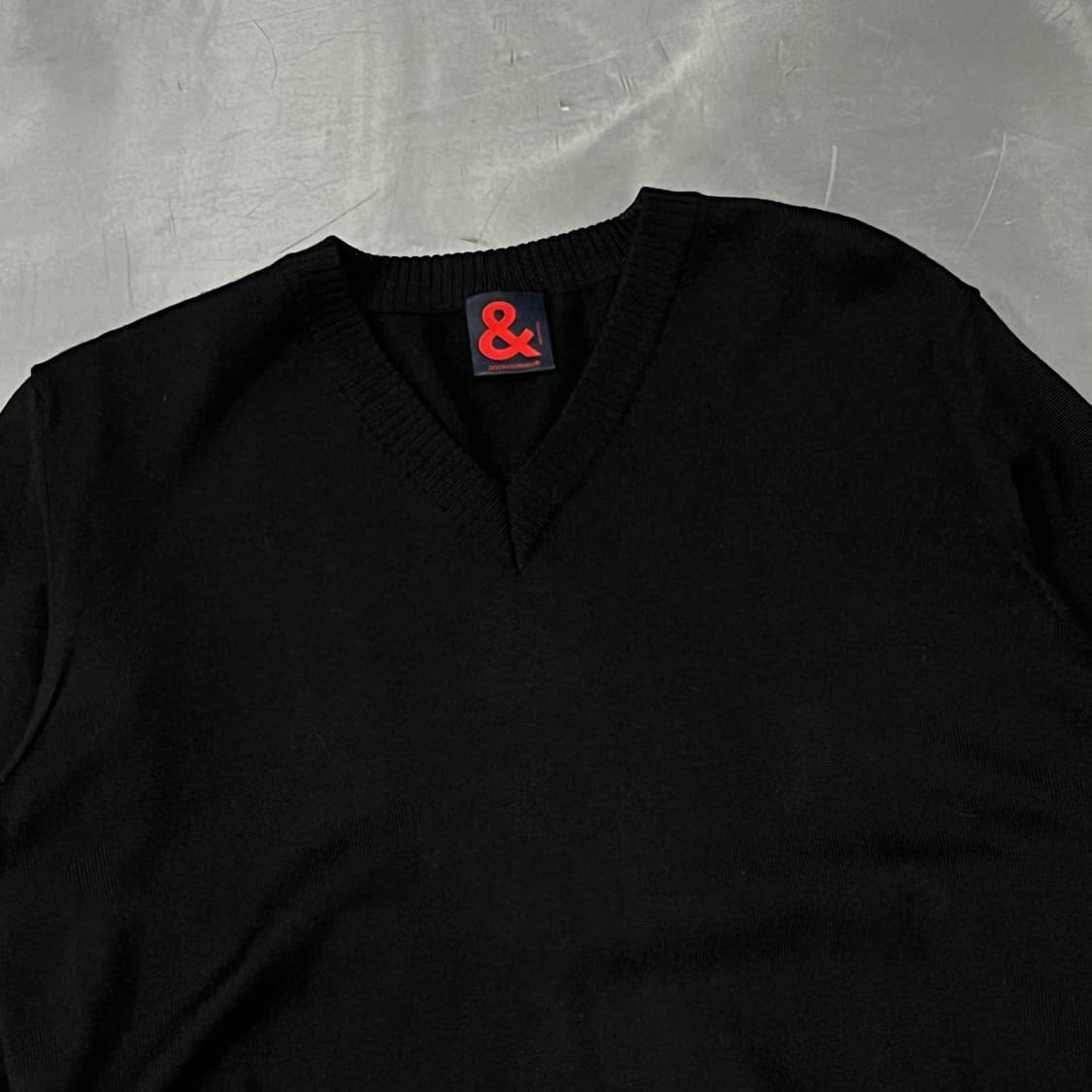  돌체앤가바나 브이넥 니트 y14490 상품이미지3