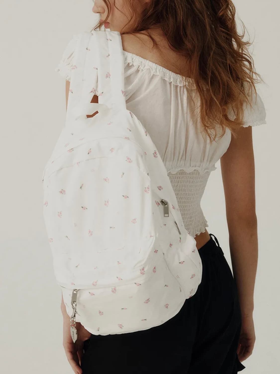 더바넷 백팩 The Barnnet Rosie Flower Backpack 상품이미지2