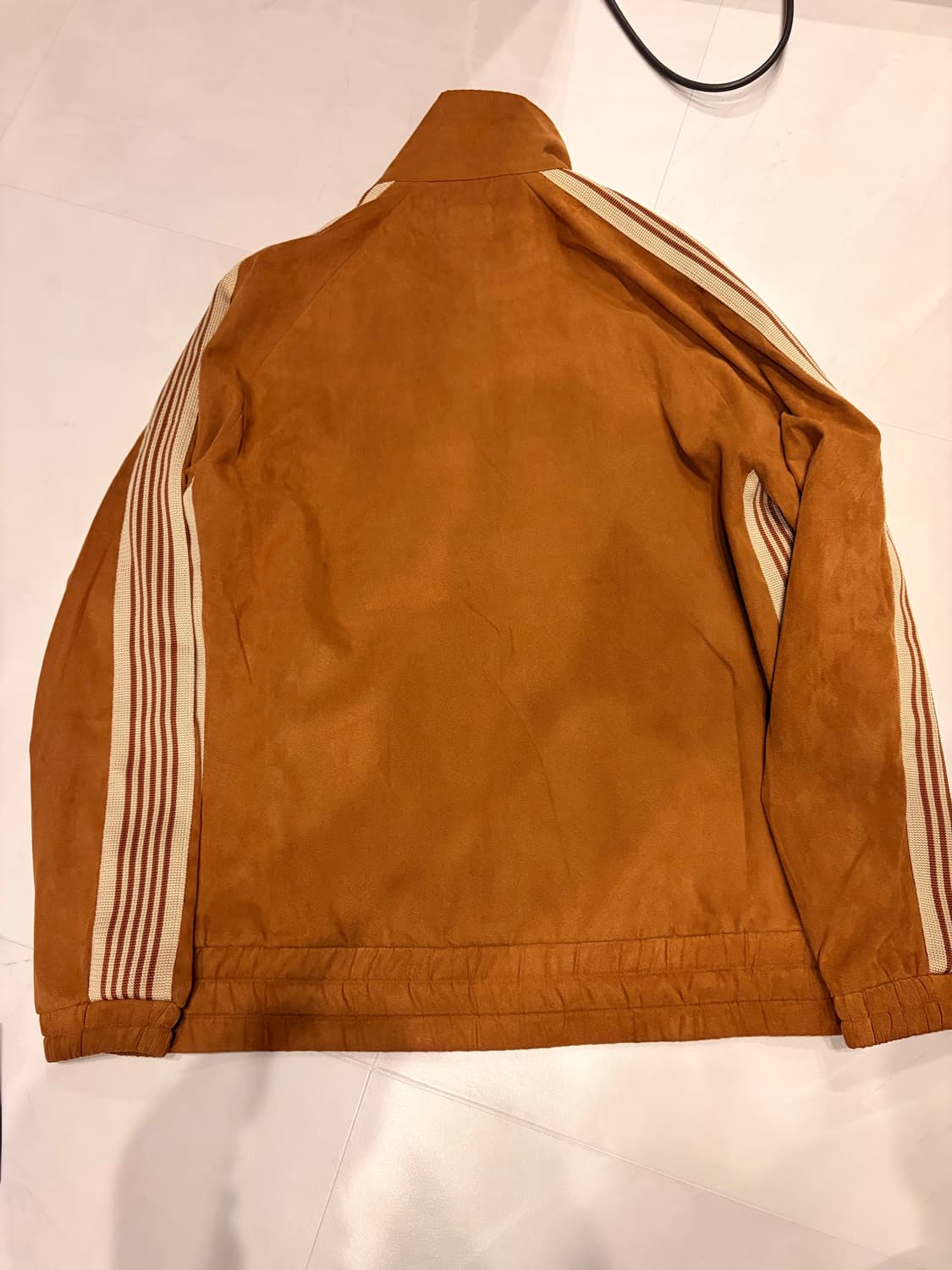 [상의L/하의M] 니들스 x LHP 스웨이드 트랙 셋업 상품이미지5