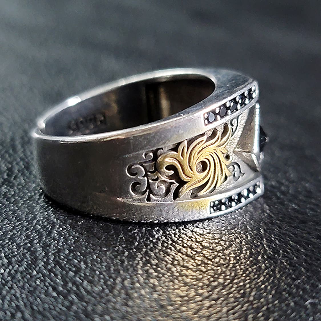 Eldoria 실버 남자 엔틱 빈티지 명품 문양 다이아 왕실 반지 상품이미지2