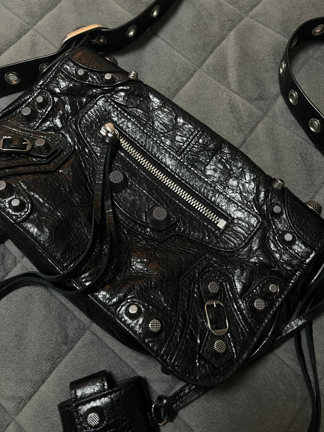 발렌시아가 르카골 플랩백 xs 상품이미지4