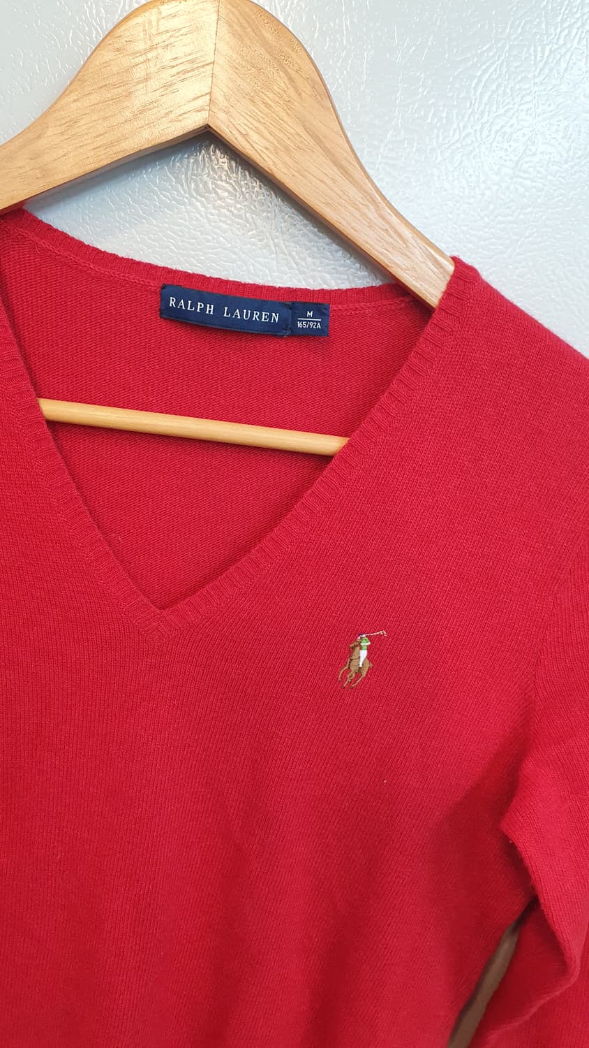 빨간색 폴로 랄프로렌 브이넥 니트입니다. M 상품이미지3