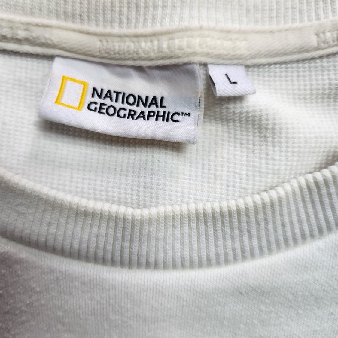 내셔널지오그래픽 맨투맨 상품이미지2