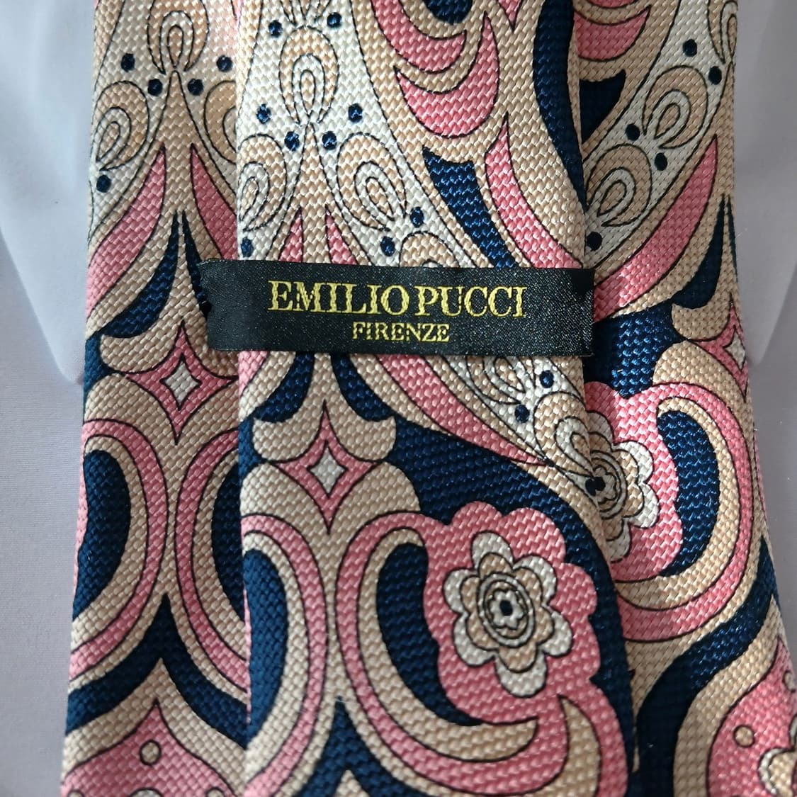 에밀리오 푸치 실크 핑크 플로럴 넥타이 9.2cm A등급 A18994
 상품이미지4