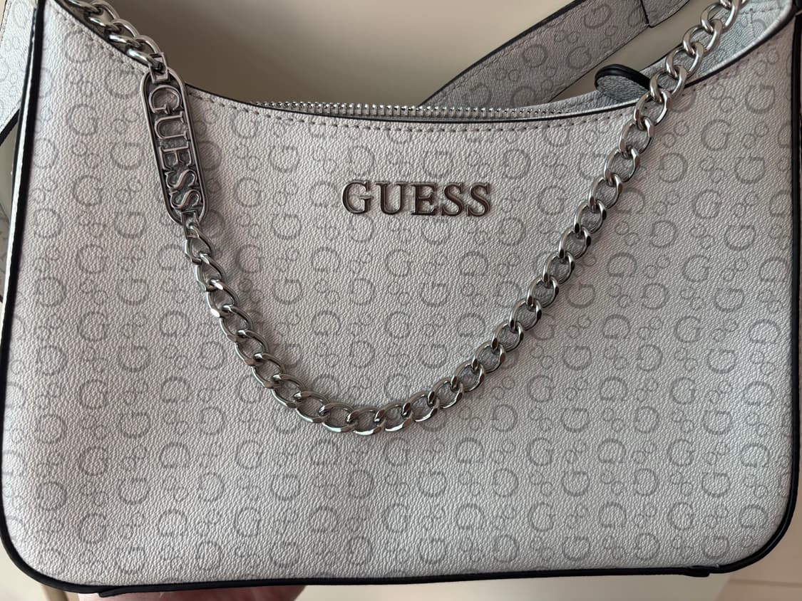 게스 숄더백 상품이미지1